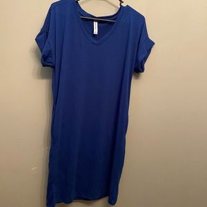 T-shirt dress with pockets